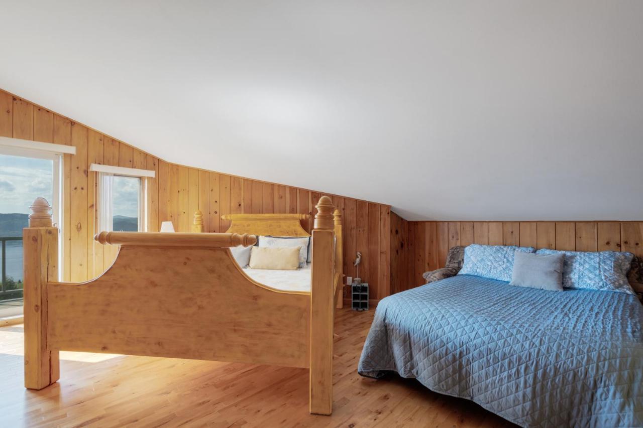 Montfjord - Chalets, Vue Spectaculaire Et Spa. Chantafjord #4 Sacre-Coeur Экстерьер фото