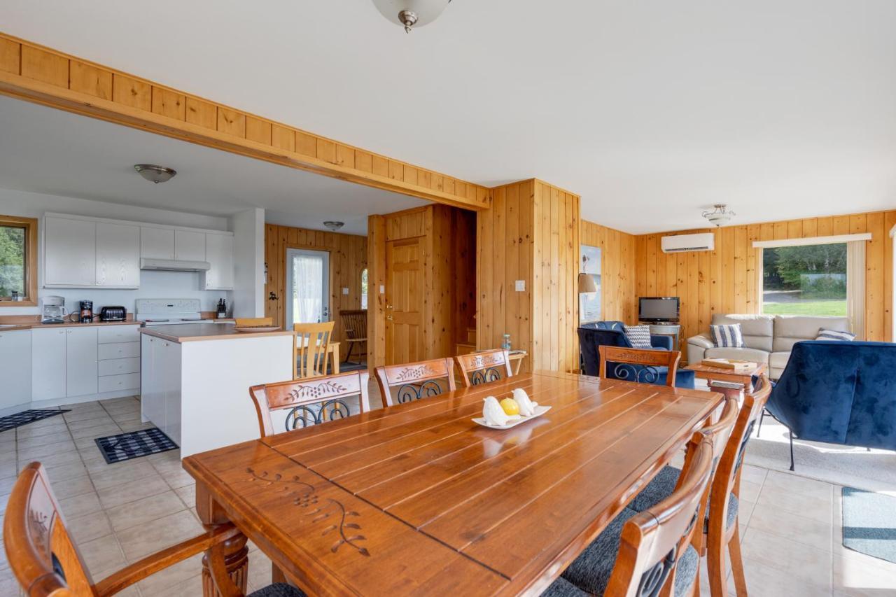 Montfjord - Chalets, Vue Spectaculaire Et Spa. Chantafjord #4 Sacre-Coeur Экстерьер фото