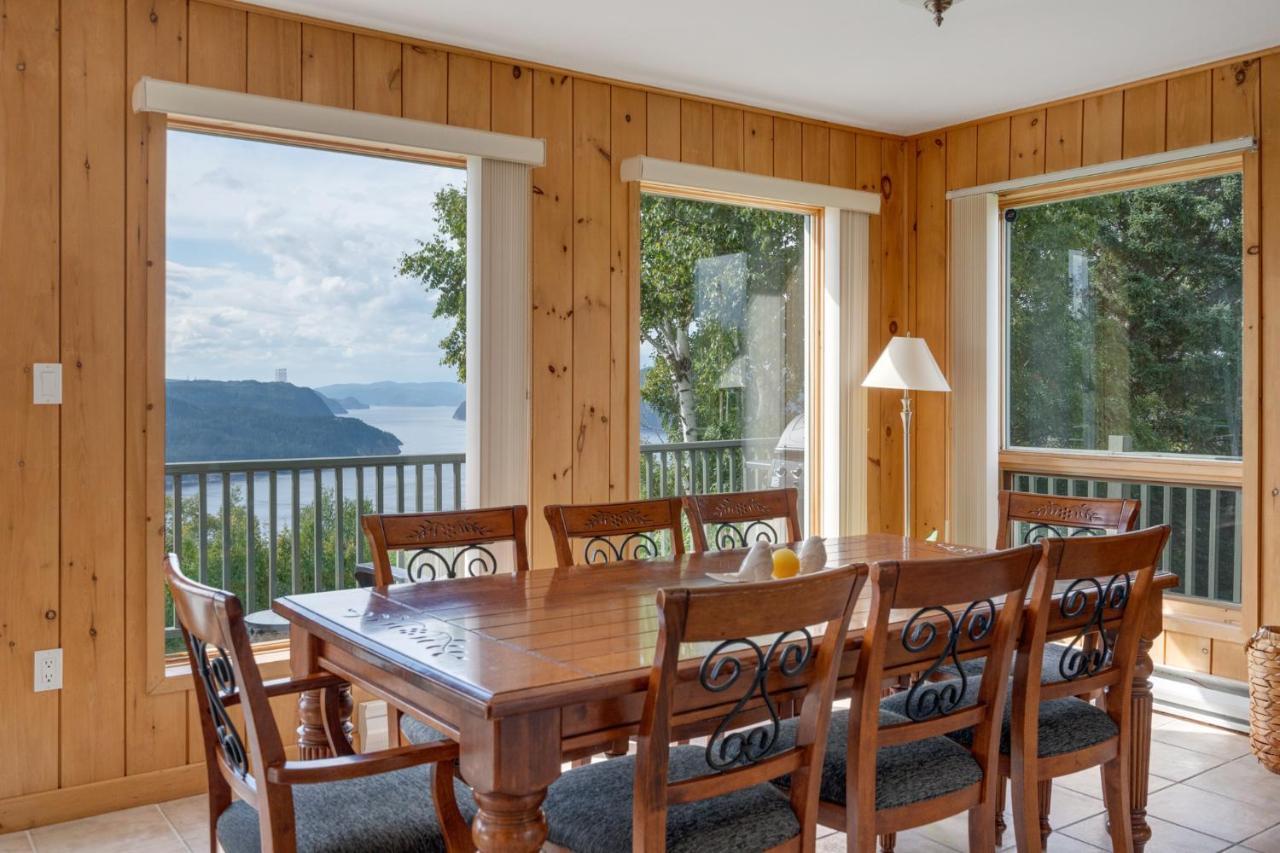 Montfjord - Chalets, Vue Spectaculaire Et Spa. Chantafjord #4 Sacre-Coeur Экстерьер фото