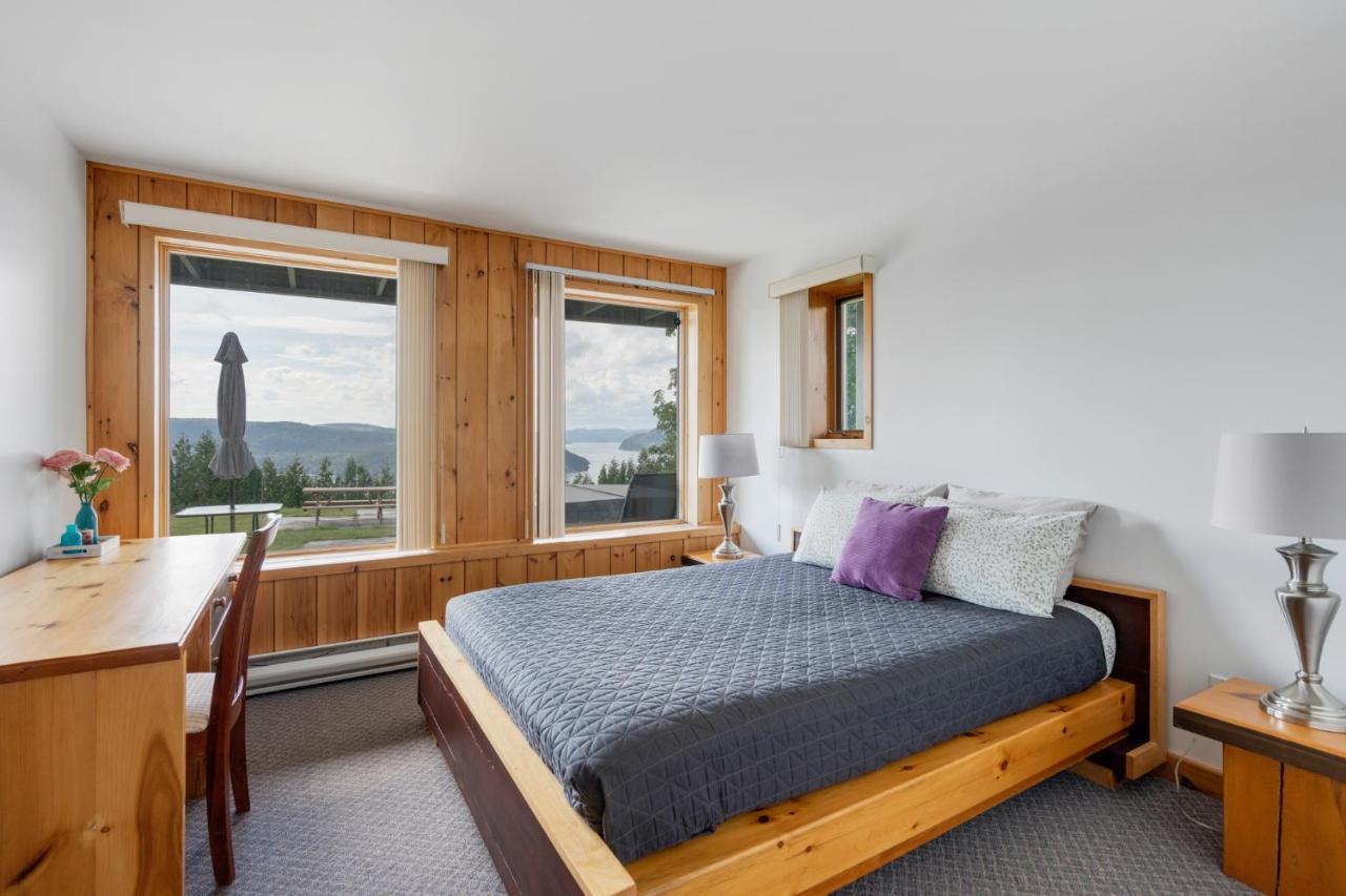 Montfjord - Chalets, Vue Spectaculaire Et Spa. Chantafjord #4 Sacre-Coeur Экстерьер фото